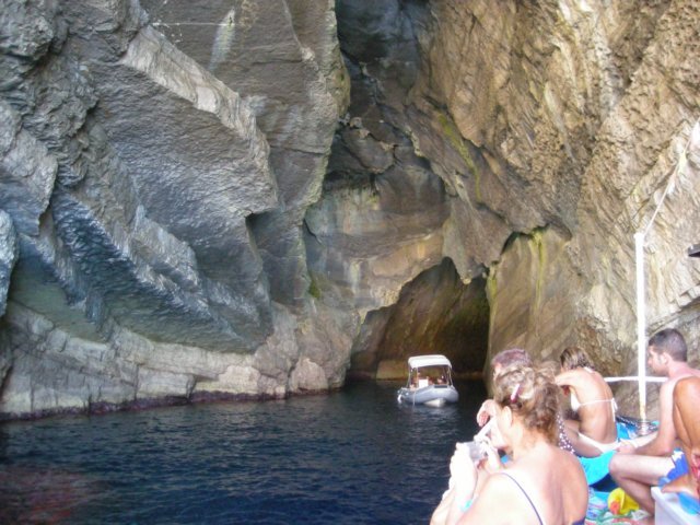 043 - Marettimo - Grotta .....