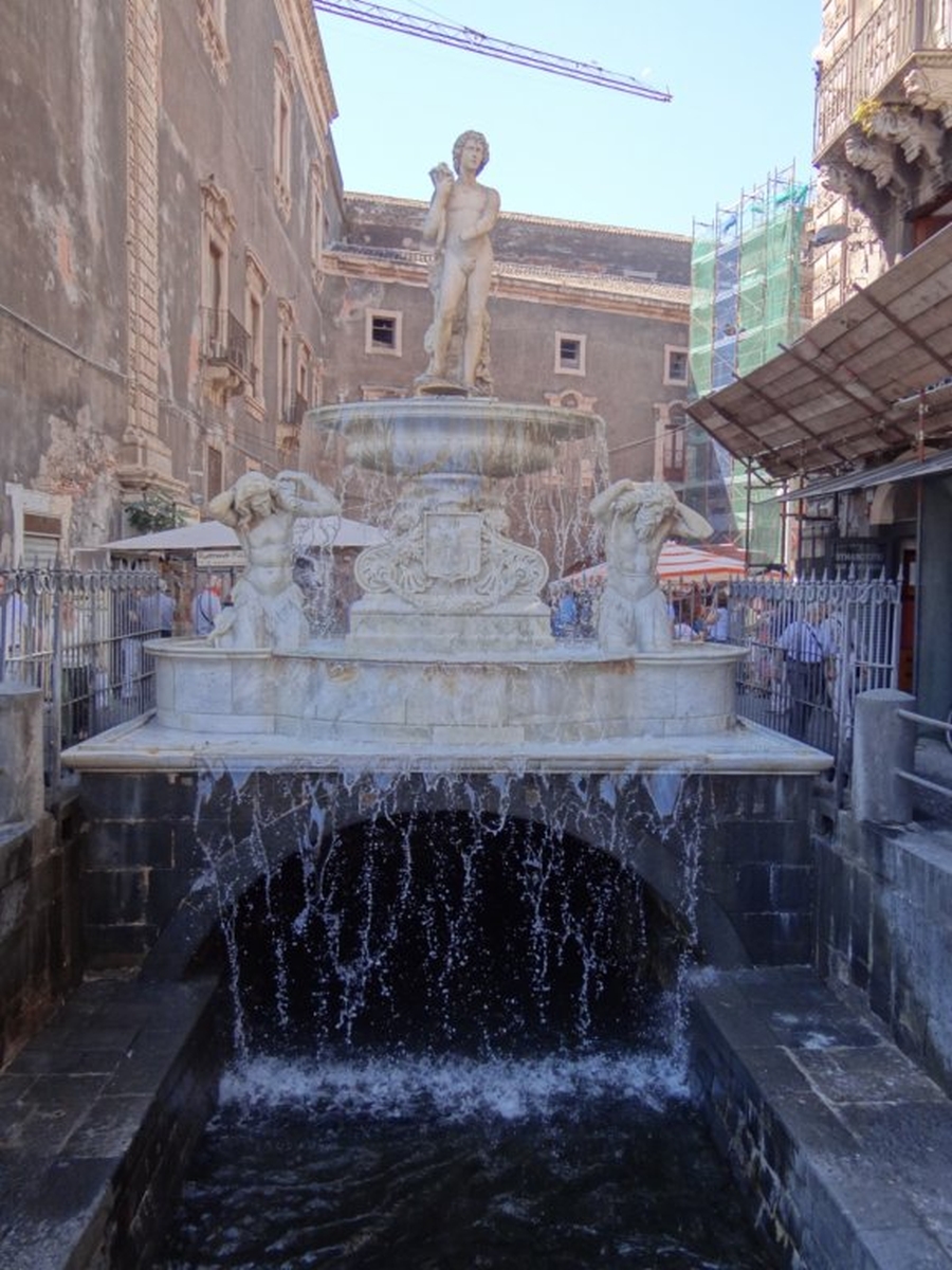 004 - Catania - Fontana dell'Amenano