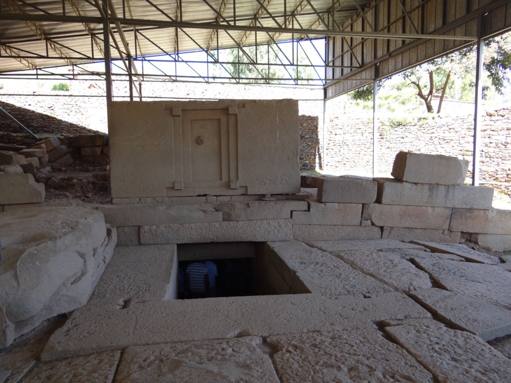 059 - Axum - Tomba della Falsa Porta