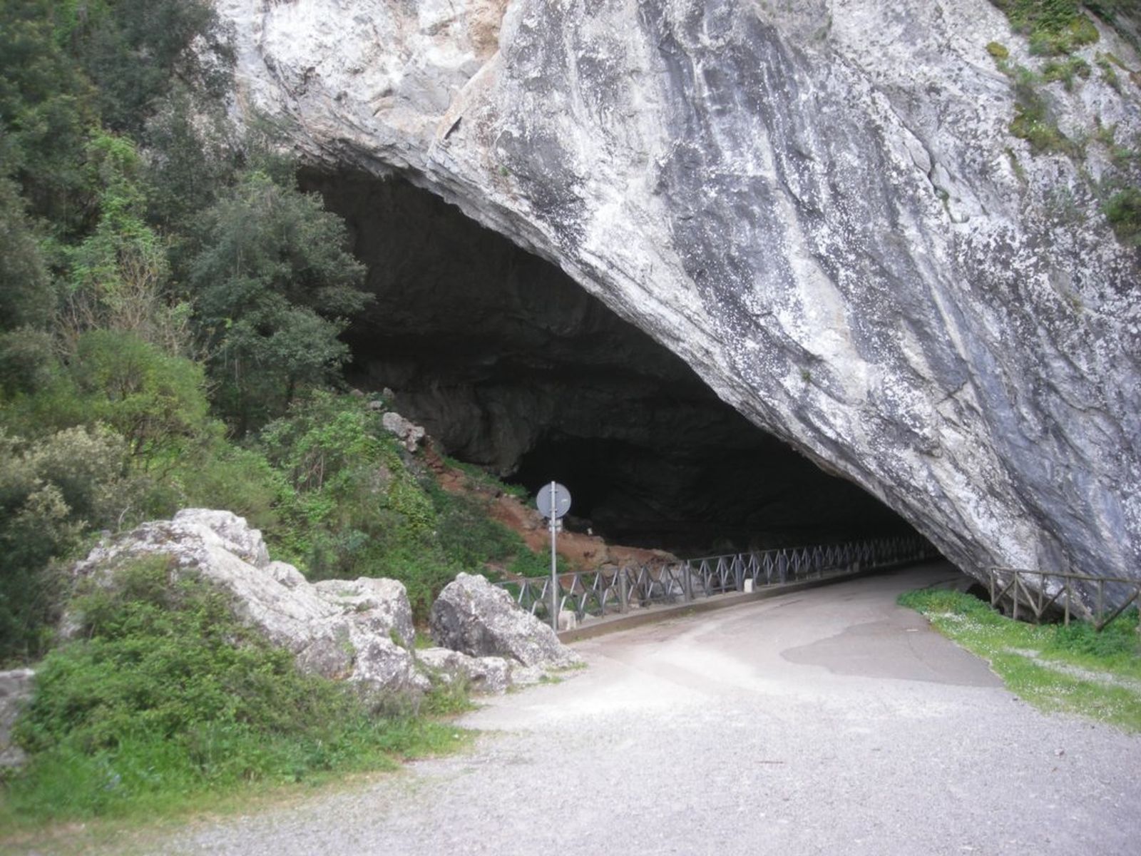 138 - Domusnovas - Grotta di San Giovanni