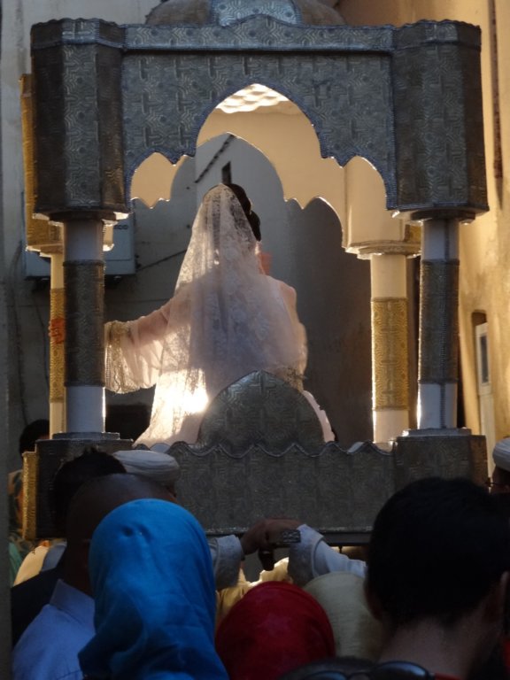 033 - Di nuovo nella Medina per un matrimonio