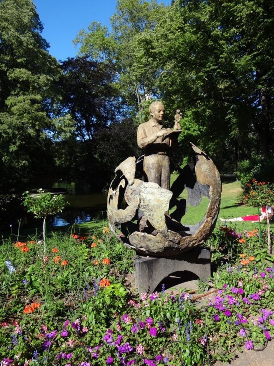 096 - Toulouse - Jardin Royal - Statua in onore di Antoine de Saint-Exupéry e del suo Piccolo Principe