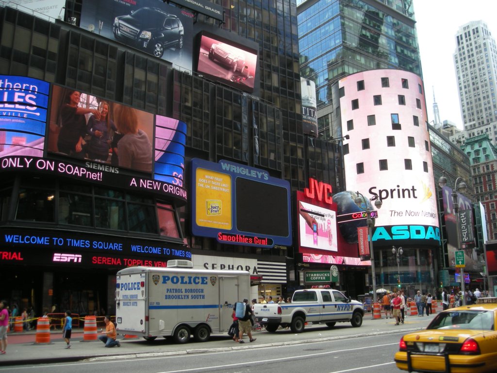 048 - Times Square