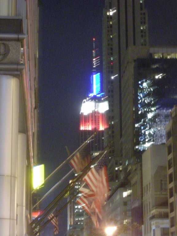 066 - Empire State Building by night