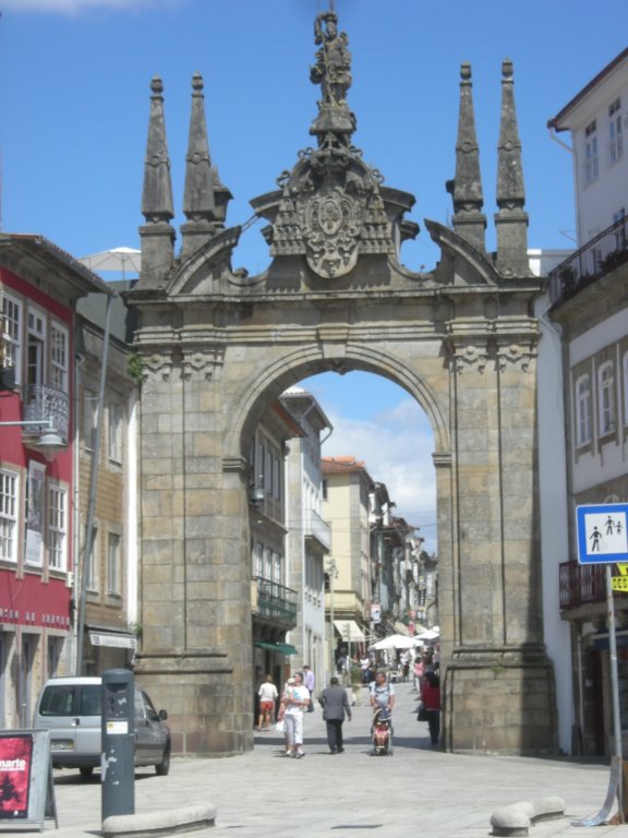 426 - Braga - Arco da Porta Nova