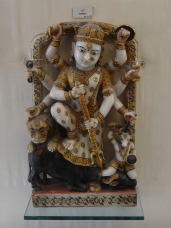 322 - Jaipur - Albert Hall Museum (Durga)