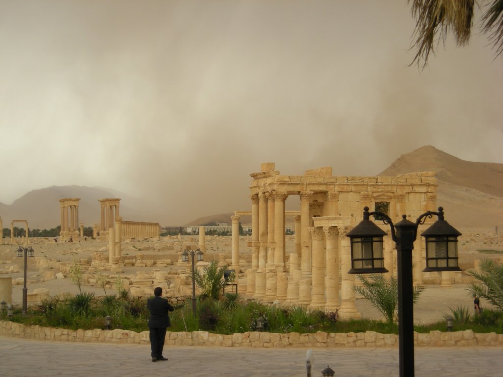 142 - Tempesta a Palmira