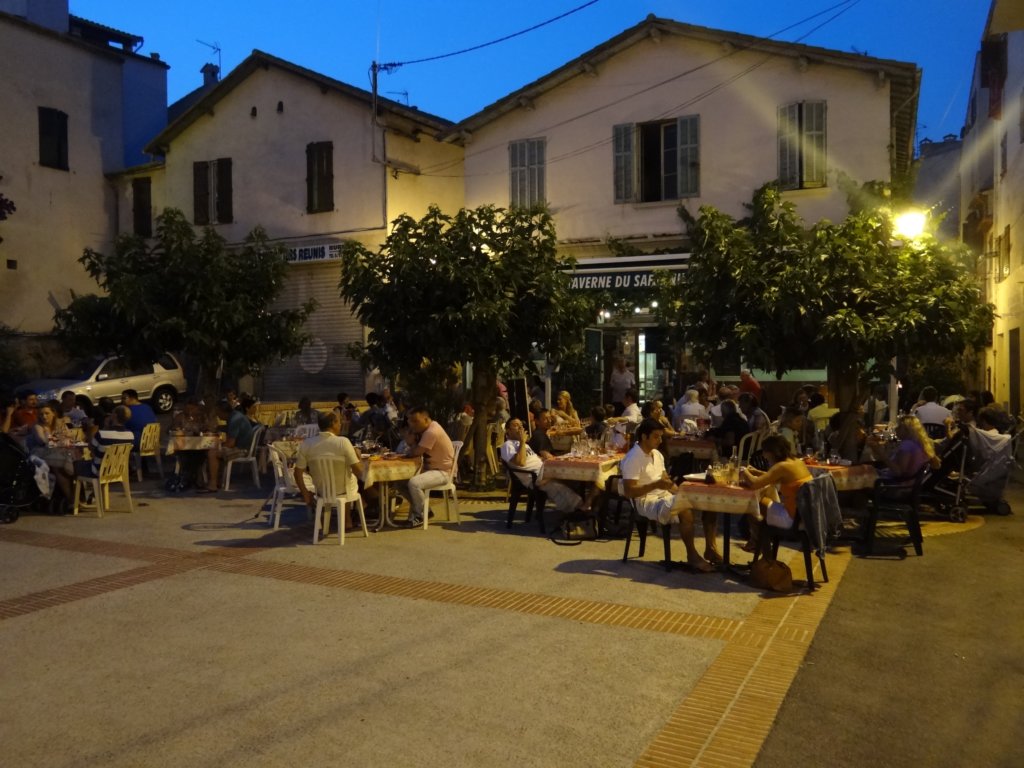 039 - Antibes - Commune Libre Du Safranier - Taverne du Safranier